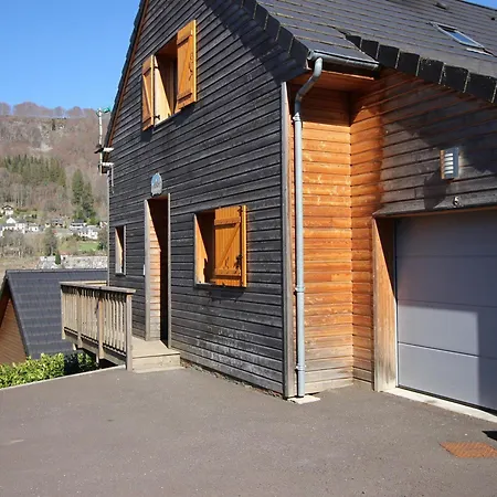 Chalet : 4 Avec Garage Et Terrasse - Fr-1-608-223 *